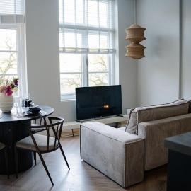 Naest - Authentic Escapes Old Town Villa Nijmegen, hotell sihtkohas Nijmegen