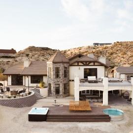 Citadel by Fieldtrip - 5bd Boulder Estate w Amenities