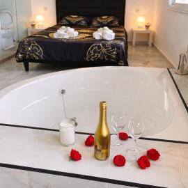 Romy secrets, hotel u gradu Netanja