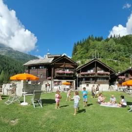 Incanto Walser Apartments Testa, готель у місті Макуньяга