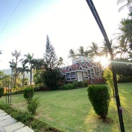 Sea Princess by Seagull Resorts โรงแรมในKhanivde