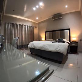 Viking Guest House, hotel a Mahikeng