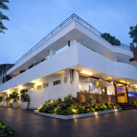 Hotel Indraprastha varkala – hotel w mieście Varkala