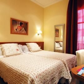 Hostal Orleans, hotel in Barcelona