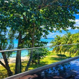 Recife Noir Apartments Mauritius or Black Reef Apartments Sea Front Mauritius Penthouse 2nd floor, hotel in Pointe aux Biches