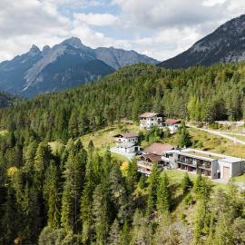 Hotel Garni Isarlodge Wiesenhof, ξενοδοχείο σε Scharnitz