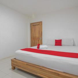 RedDoorz near Gajah Mada Pontianak