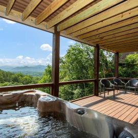 Yona Lodge - 4br Mountain Lodge Hottub Golf, хотел в Таунсенд