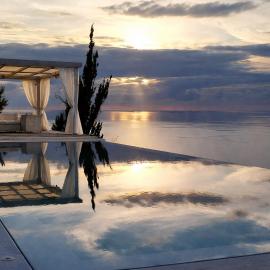 Okeanos Vine Luxury Villa, hotel di Athanion