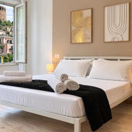 Vernazza Central Apartments: Vernazza'da bir otel