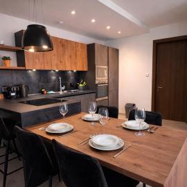 Msida Modern & Bright 2-Bedroom Apartment, hotel v destinácii Msida