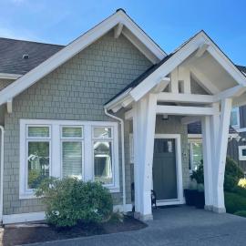 Qualicum Beach में, होटल Qualicum Landing Beachside Home