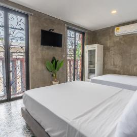 Casa Presentacion Adaz Hotel