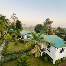 Sishwar Chitwan Tiger Resort, hotel u gradu 'Chitwan'