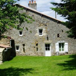 Les bonnes fontaines, hotel i Cieux