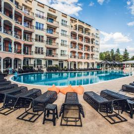 Avenue Deluxe Hotel, hotel em Sunny Beach