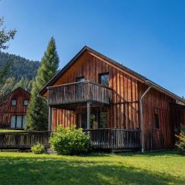 Almdorf Stadl by ALPS RESORTS, hotel i Stadl an der Mur