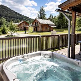 Almdorf Stadl by ALPS RESORTS, Hotel in Stadl an der Mur