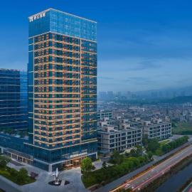 Maison New Century Ninghai Railway Station, hotell i Ninghai