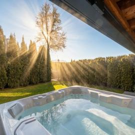 Sirona Stay - Private Spa Retreat near Bolzano Dolomites - Romantic Stay with Sauna Whirlpool Garden Garage Free Bolzano Card