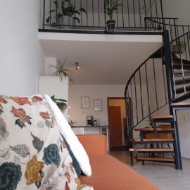 Stilvolles Loft mit Galerie direkt am Stadtplatz Deidesheim