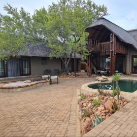 Hoedspruit Bush Stay