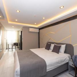 White Corner Hotel