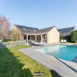 Villa T’Uzetje – villa with pool in Oostduinkerke