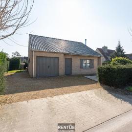 Villa T’Uzetje – villa with pool in Oostduinkerke