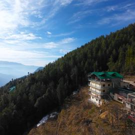 The Himvan Stay, Hotel in Mundaghat 