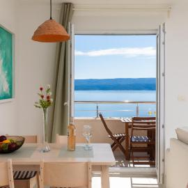 Villa Jolara With Heated Pool - Deluxe Suite 14, hotel in Mimice