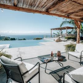 Villa Michaela con piscina privata e vista mare