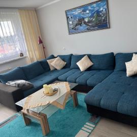 Apartment 4 rooms 'Bauer', hotel in Korfantów
