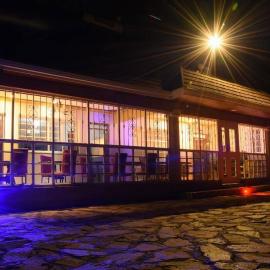 hum resorte, hotel en Gatunga