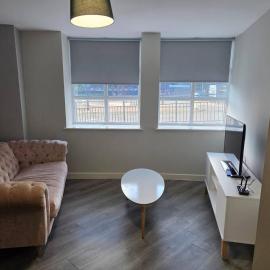 3 bed, 2 bathroom large apartment、Hunsletのホテル