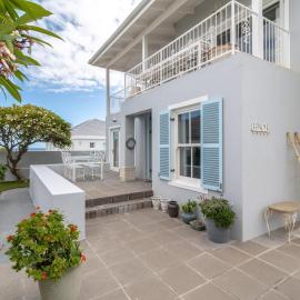Beach House on 5th Hermanus