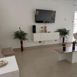 Casa Gaviota Zorritos Tumbes, hotel i Bocapán