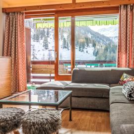 Apartment Rosablanche D31 by Interhome, hotel di Siviez