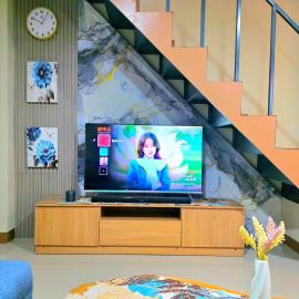 La Bella Eliza a Modern Loft Mezzanine Home in Tacloban City!, hotel u gradu 'Caiba-an'