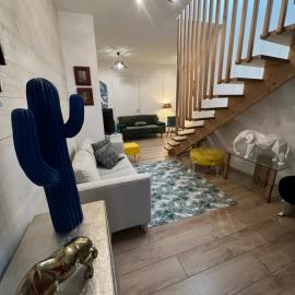 Idéal groupe tarif long séjour maison 4chambres 8lits 2salles de bain 3wc terrasse stationnement gratuit