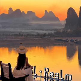 Yangshuo Riverscape Retreat beside the Yulong River & swimming pool, hotel en Yangshuo