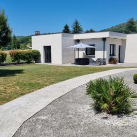 Maison contemporaine, point de vue exceptionnel, viešbutis mieste Fua