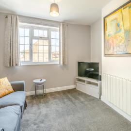 Buttercup Apartment - Uk42382