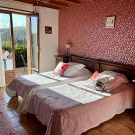 Gîte LES GOUTTES 2 chambres 2 SDB