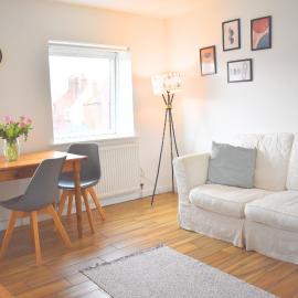 Cathedral View, Spacious City Centre, One Bedroom Flat - Chichester Holiday Properties，奇切斯特的飯店