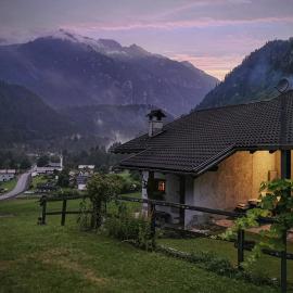 Casa Davide Valdaone, hotel a Daone