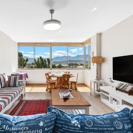 Coastal Condo Strand, hotel a Strand