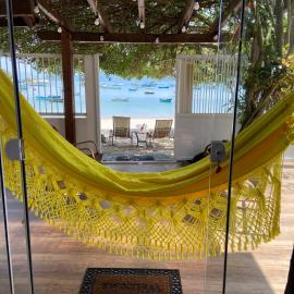 Casa de praia Ponta dos Ganchos de Fora, hotel in Governador Celso Ramos