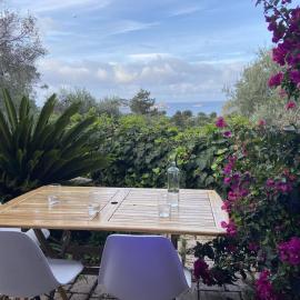 Mevlana, Charming Corfu house, Great Sunset, Beach, Hotel in Arillas