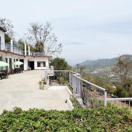 Sun Shine Haven Retreat Chandi Kasauli, hotel u gradu Patta